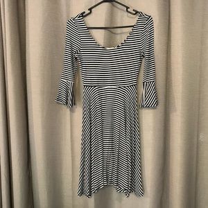 Soprano Black & White Dress (Medium)